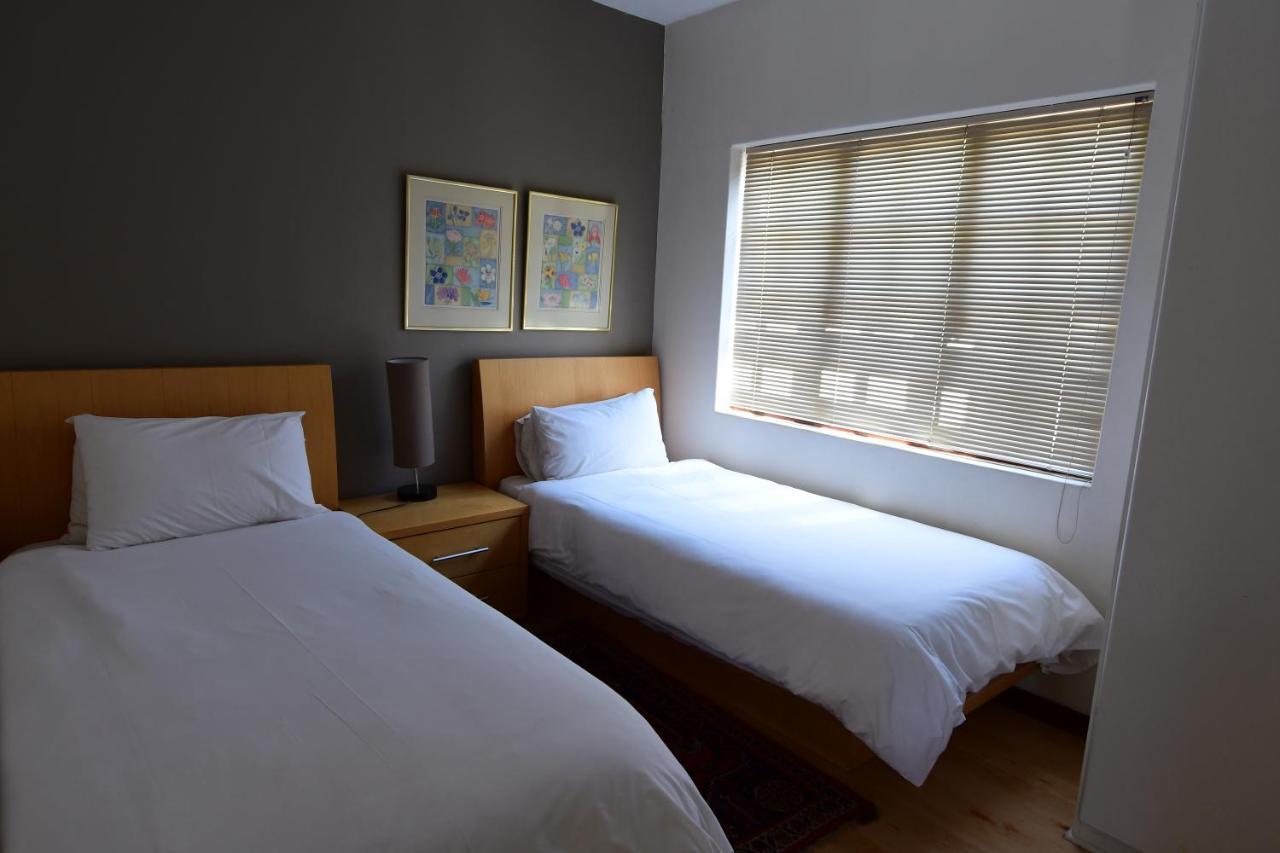 Highgrove Guesthouse Johannesburg Exterior photo