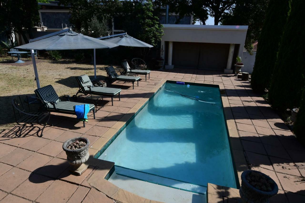 Highgrove Guesthouse Johannesburg Exterior photo